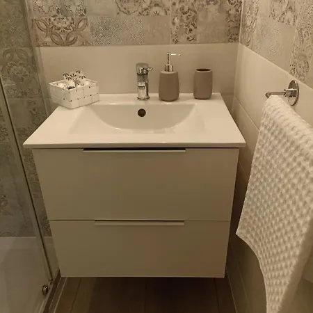 Naima House