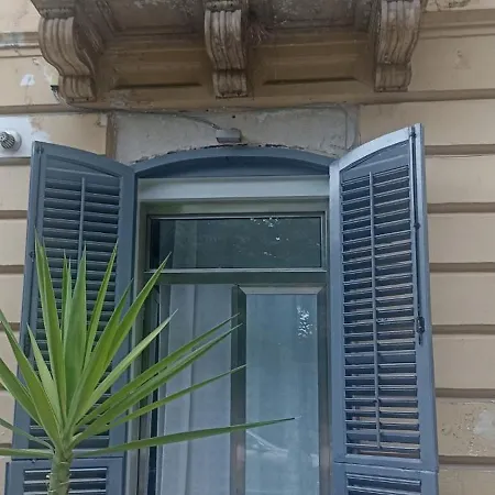 Naima House פלרמו